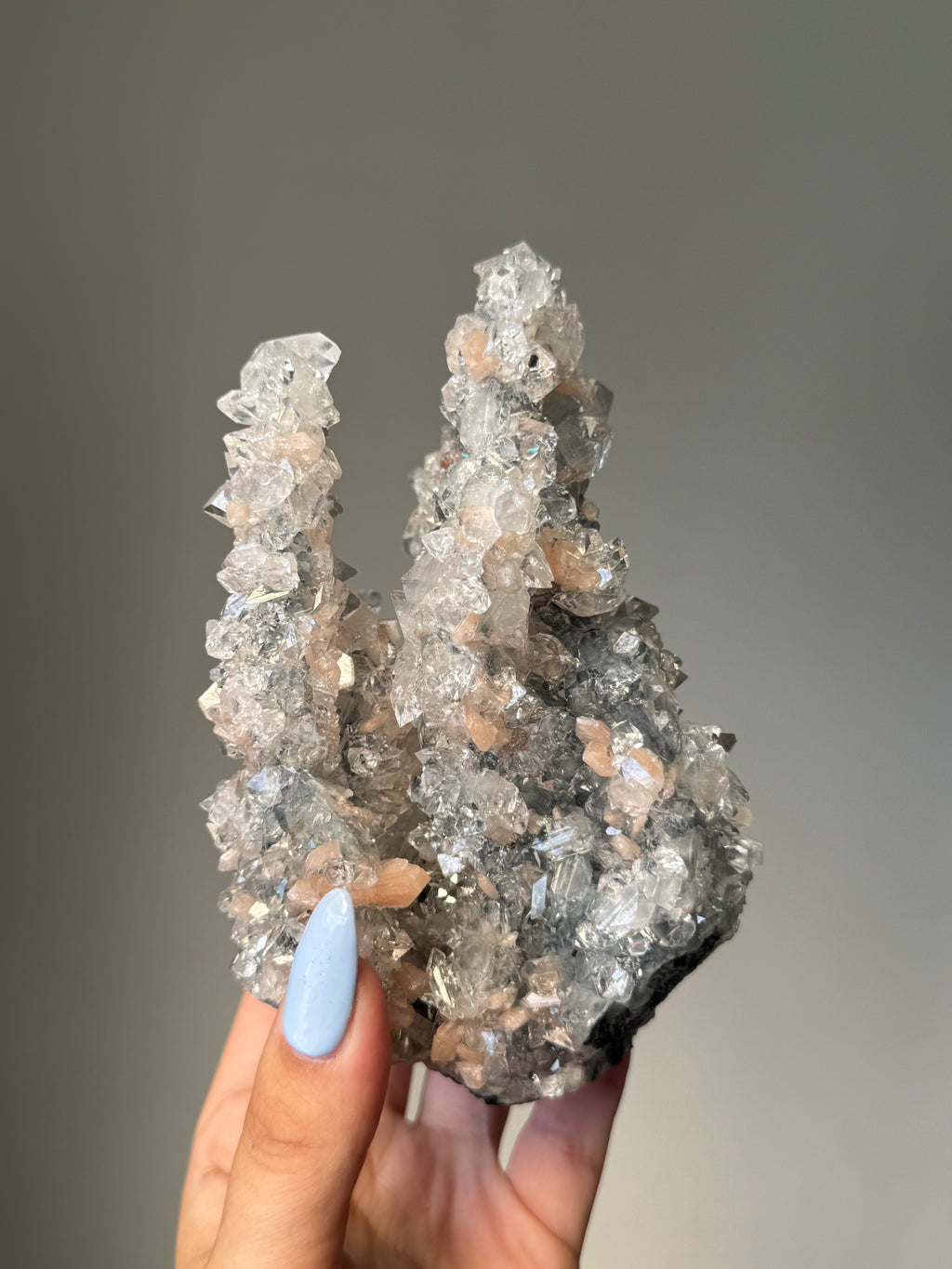 A rare Cathedral-Formed Diamond Apophyllite with warm peach Stilbite | Natural High-Clarity Crystal Specimen | Crystal Cartel #118