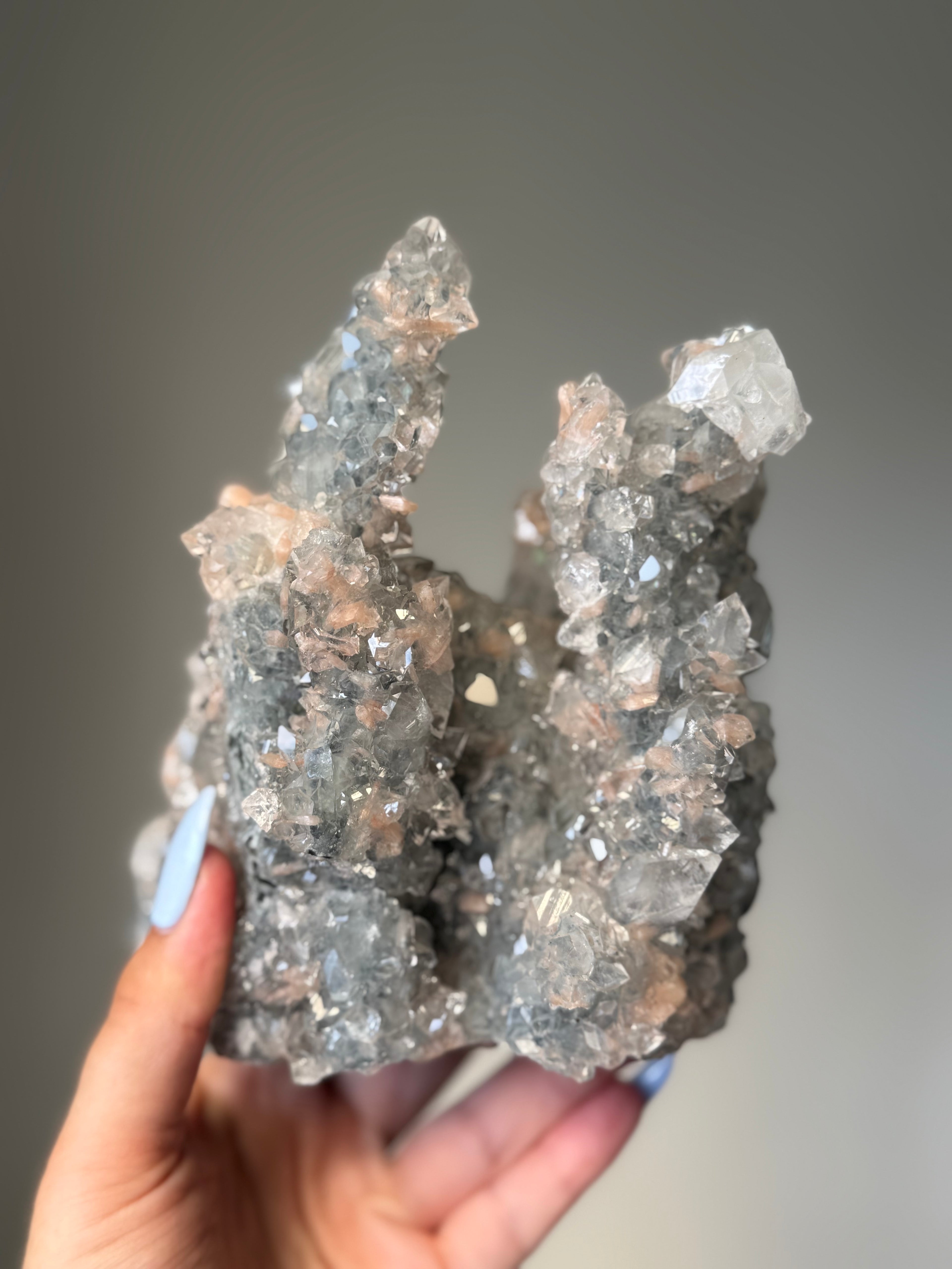 A rare Cathedral-Formed Diamond Apophyllite with warm peach Stilbite | Natural High-Clarity Crystal Specimen | Crystal Cartel #116