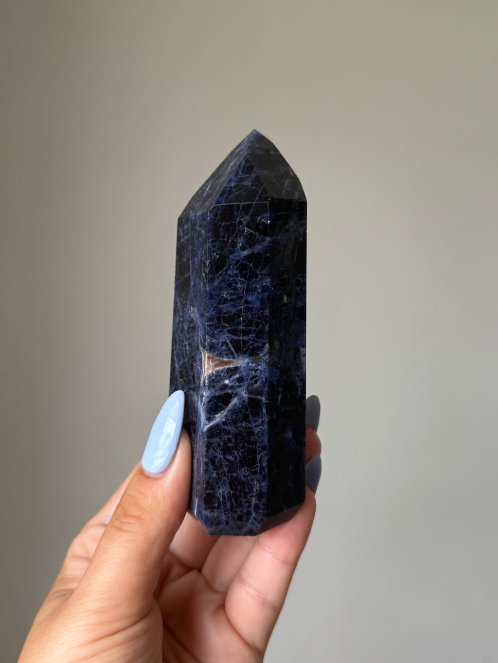 Sodalte Tower | Crystal Cartel #131