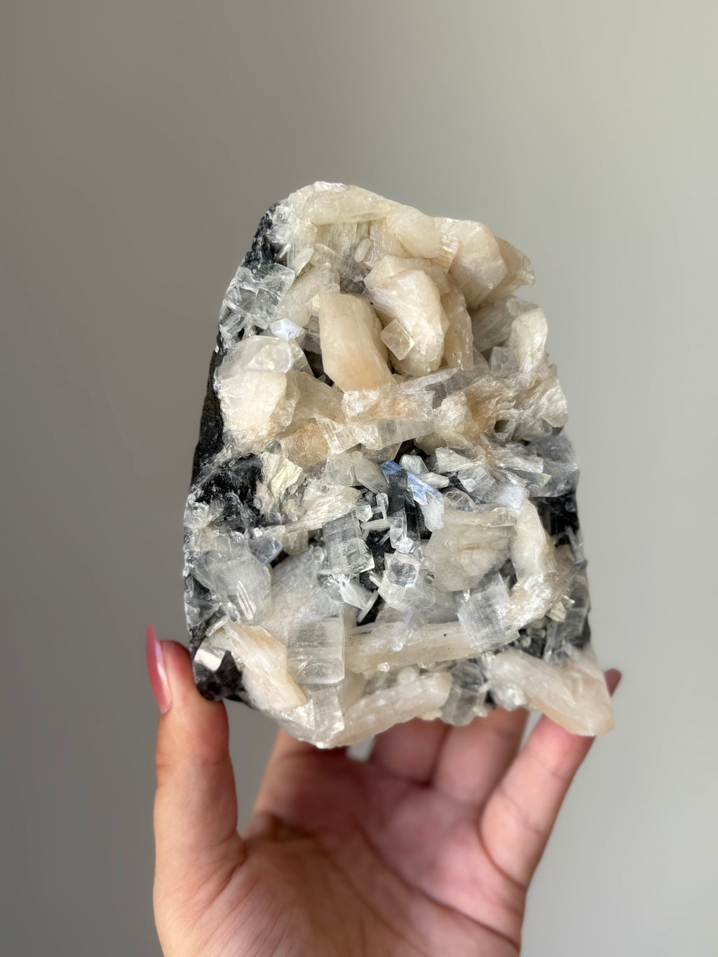 Apophyllite with Stilbite Crystal Cluster for Spiritual Awakening – High Vibration Meditation Stone
