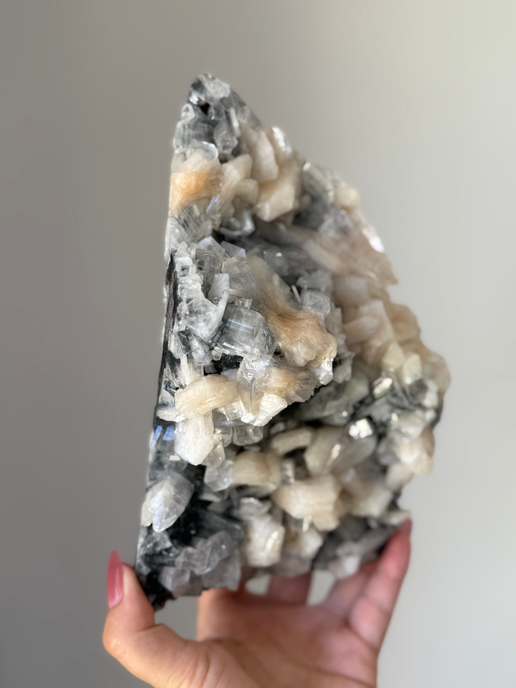 Apophyllite with Stilbite Crystal Cluster for Spiritual Awakening – High Vibration Meditation Stone