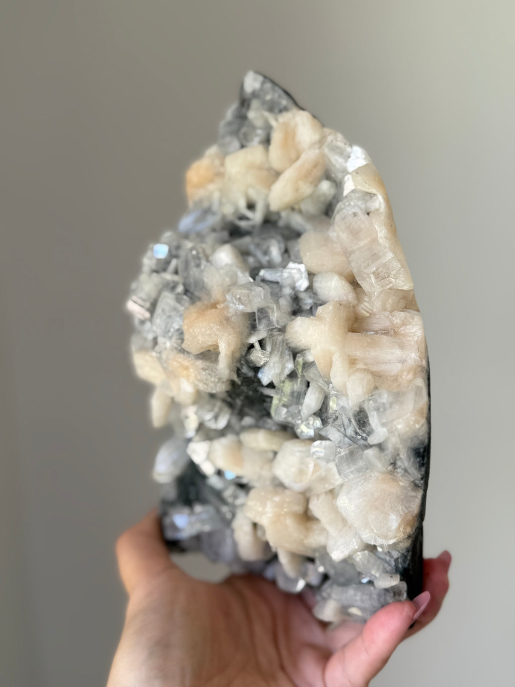 Apophyllite with Stilbite Crystal Cluster for Spiritual Awakening – High Vibration Meditation Stone