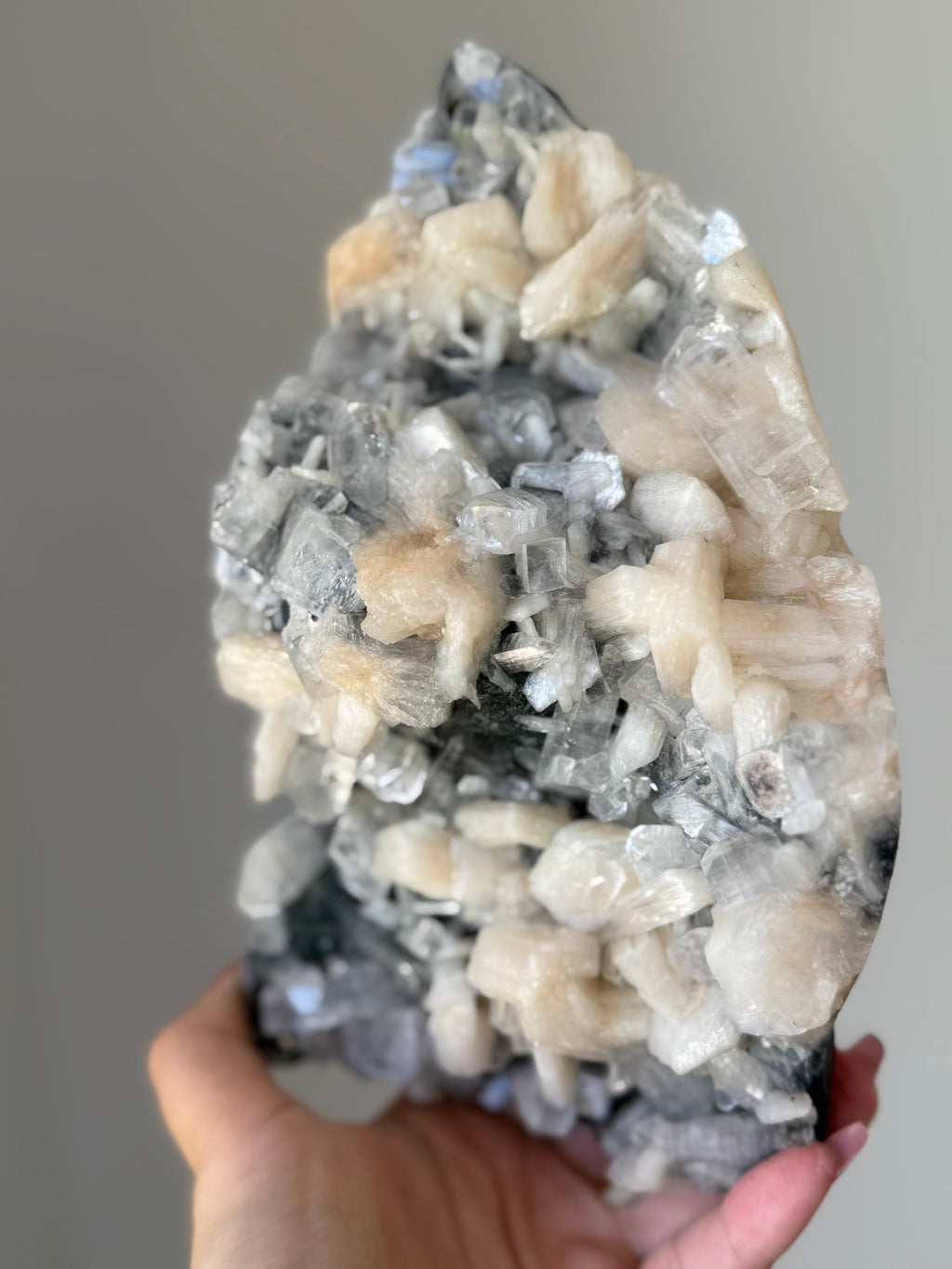 Apophyllite with Stilbite Crystal Cluster for Spiritual Awakening – High Vibration Meditation Stone