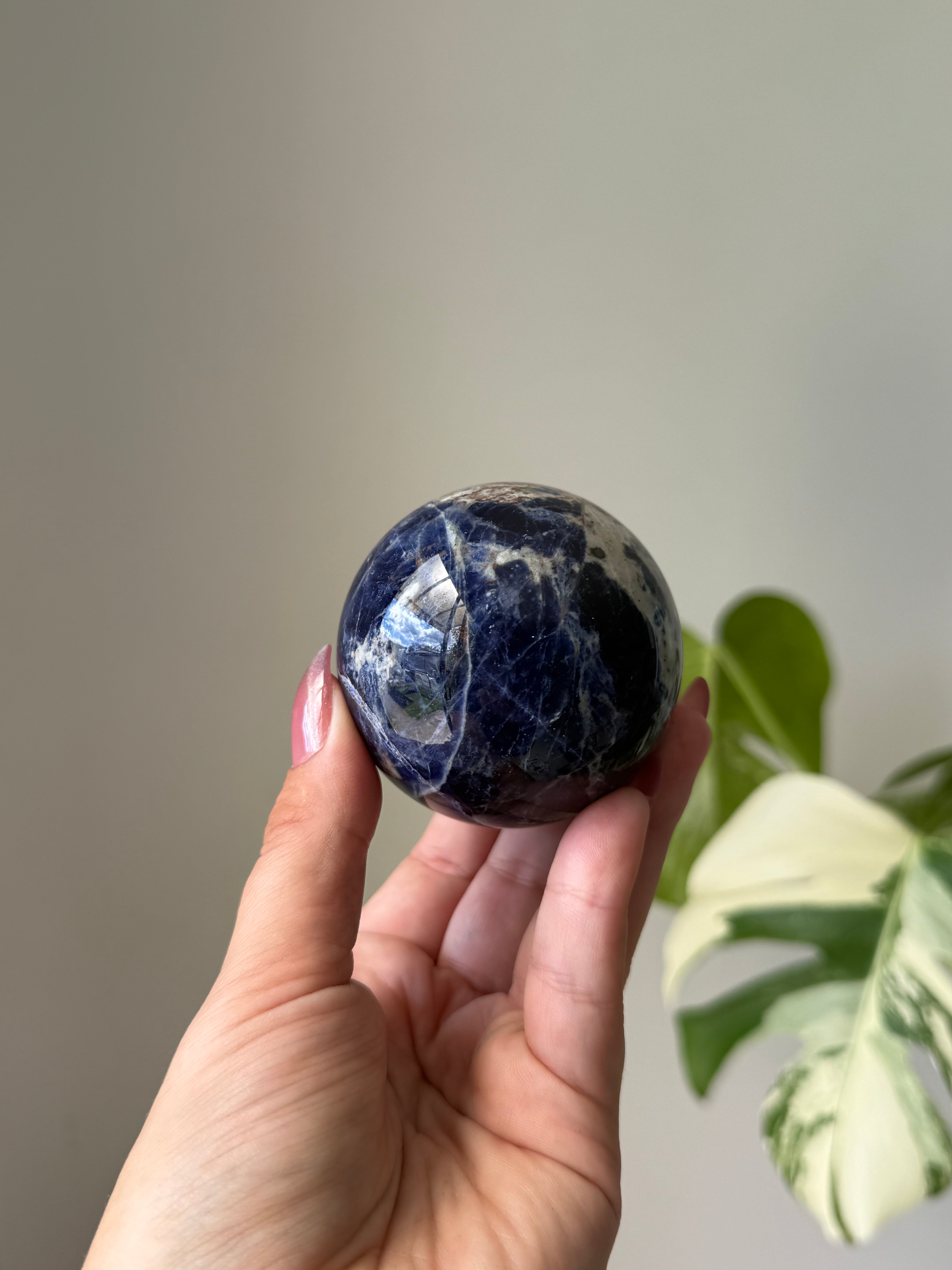 Sodalite Crystal Sphere – Mental Clarity, Logic & Communication Stone