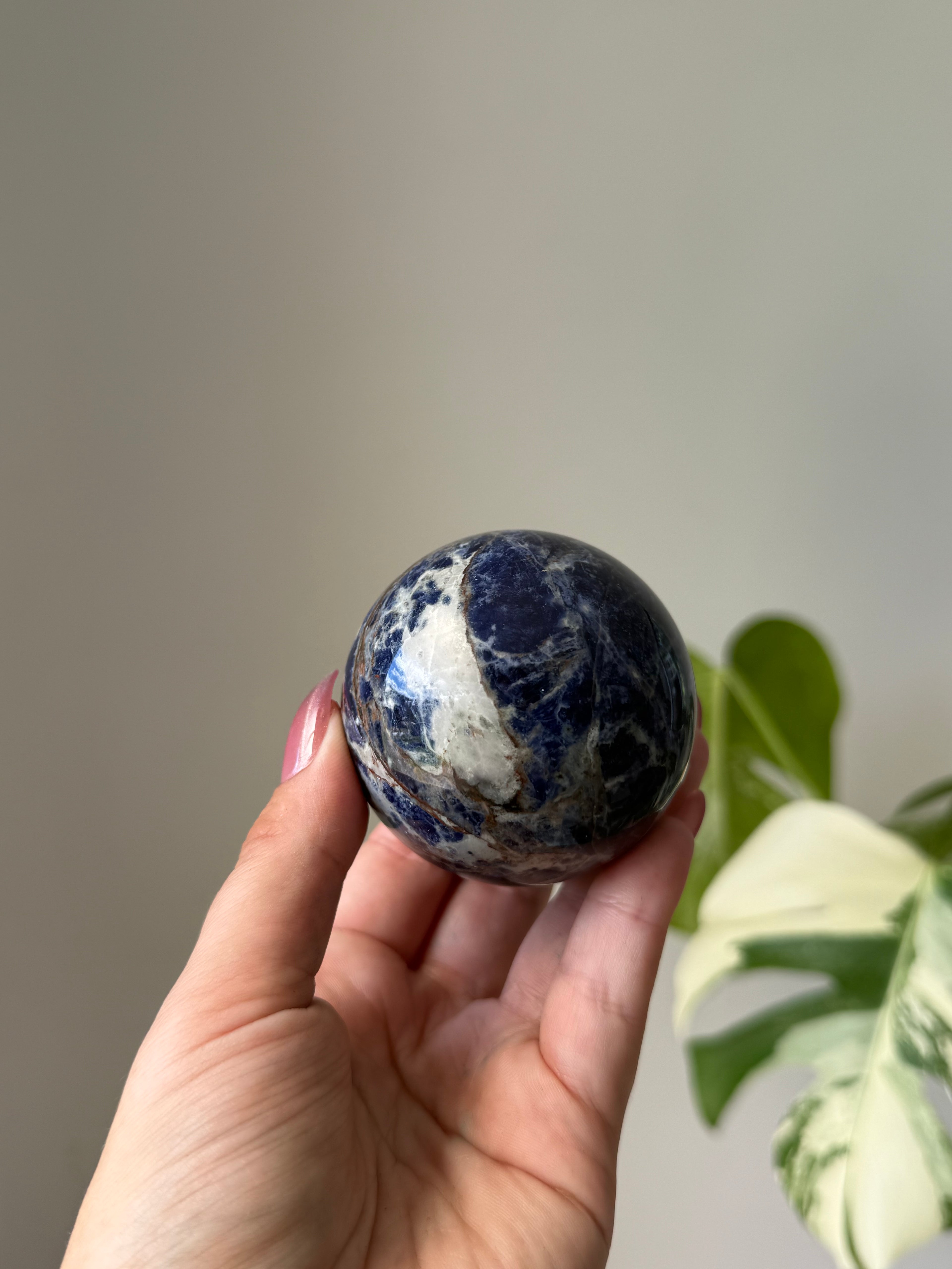 Sodalite Crystal Sphere – Mental Clarity, Logic & Communication Stone