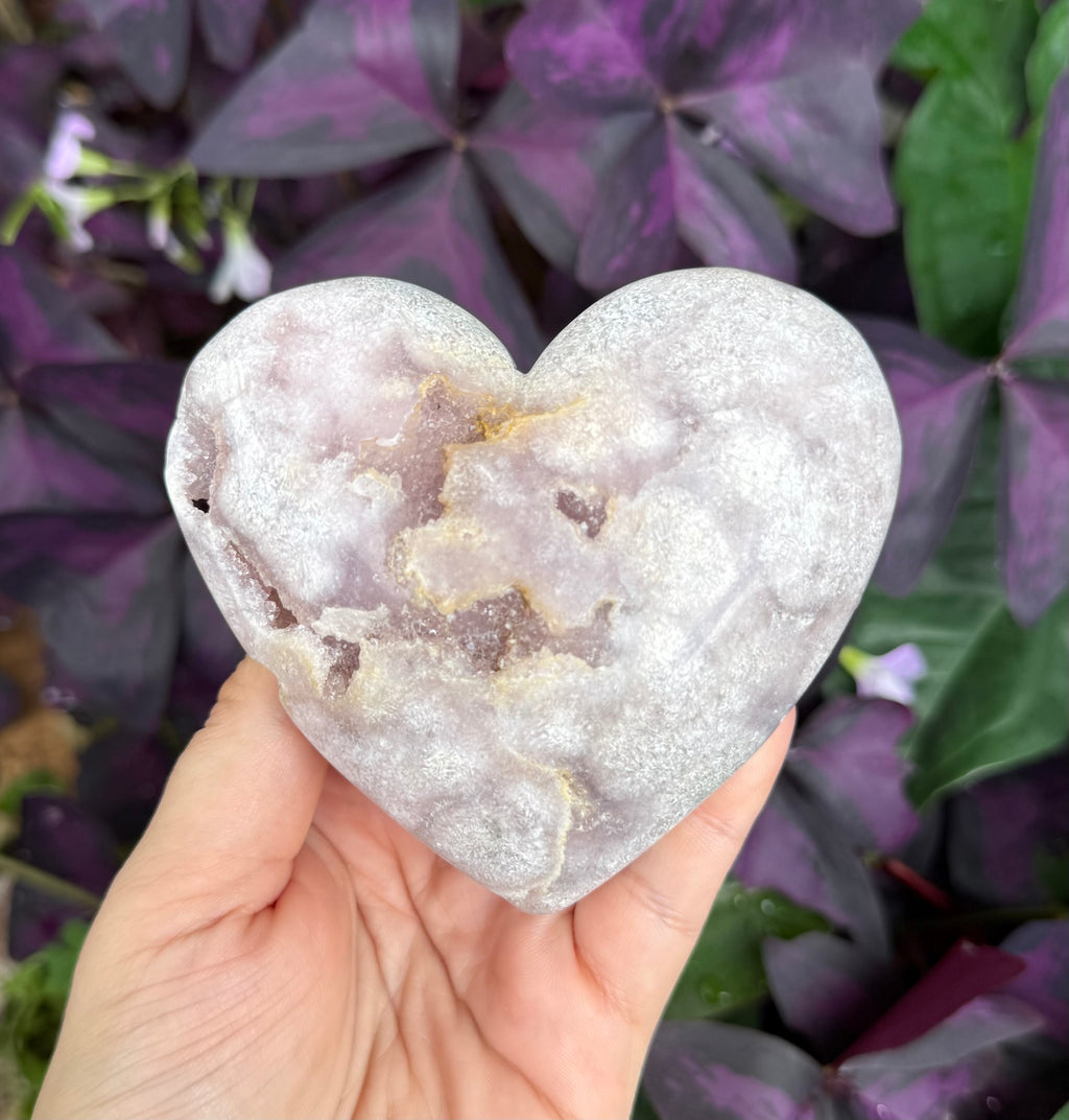Pink Amethyst Heart Carving – Self Love & Emotional Healing Crystal - Nurturing Self Love & Calming Energy Stone